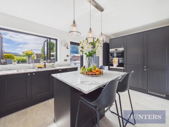 3 bed Terraced for sale Image 11