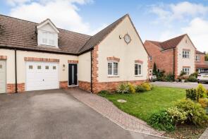 28, Pinfold Green, Knaresborough HG5 9LR