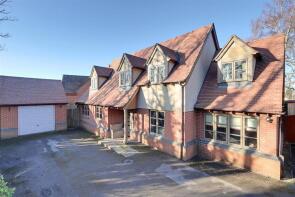9, Watts Close, Gloucester GL3 3RJ