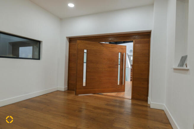 Clifton Drive, Lytham, FY8 photo 4