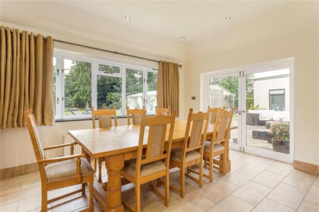 Breakfast Room