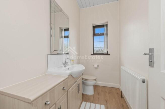 9 bed Detached for sale Image 6