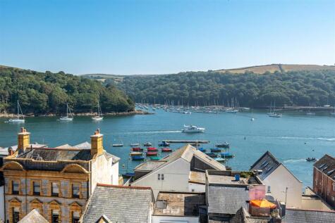Bull Hill, Fowey