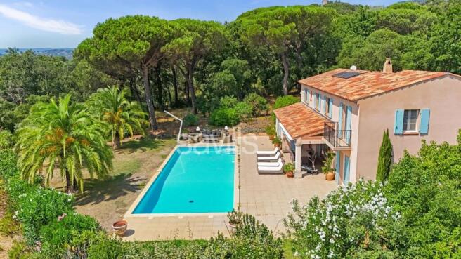 Villa at a reduced price