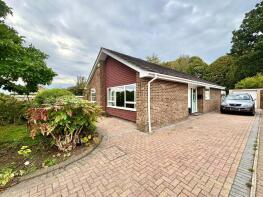 59, Alphington Avenue, Frimley, Camberley GU16 8LY