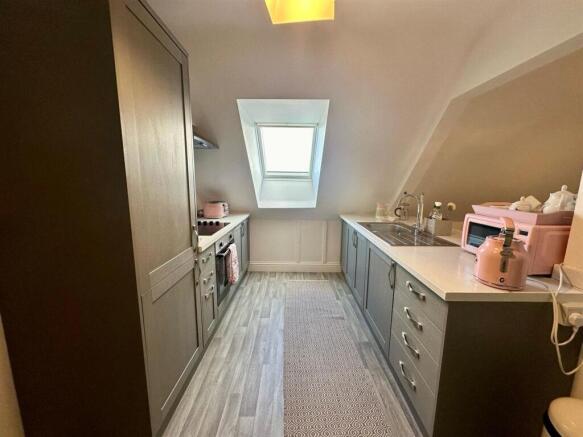Kitchen.jpg