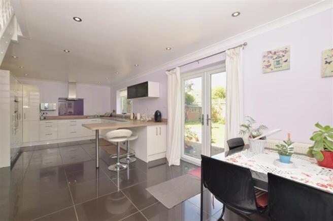 Kitchen Dining Area