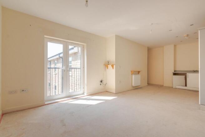 2 bed Flat for sale Image 5