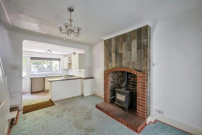 3 bed Terraced for sale Image 7