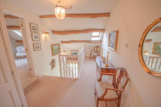 3 bed Barn Conversion to rent Image 12