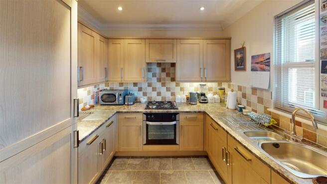Flat-6-Mary-Bell-Court-Kitchen.jpg