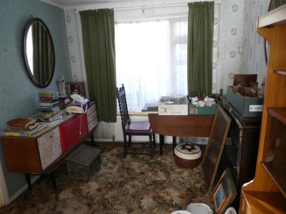 dining room.JPG