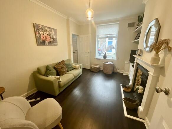 lounge 2
