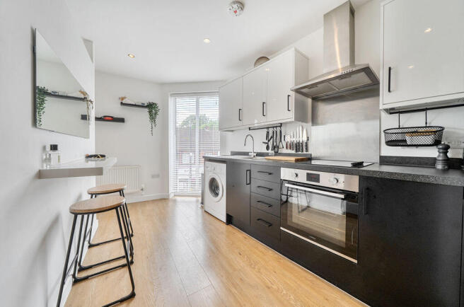 Kitchen breakfast area