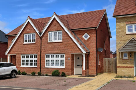 Drewer Way, Langdon Hills, Basildon, Essex, SS16