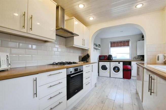 2 bed End of Terrace for sale Image 7