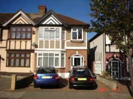 18, Devonport Gardens, Cranbrook, Ilford IG1 3QQ
