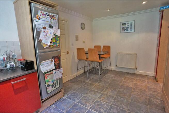 Kitchen / Breakfast