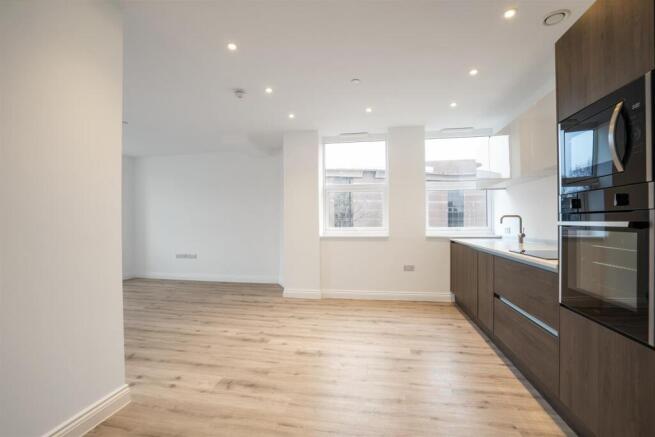 Apartment 2 Warwick House_2.jpg