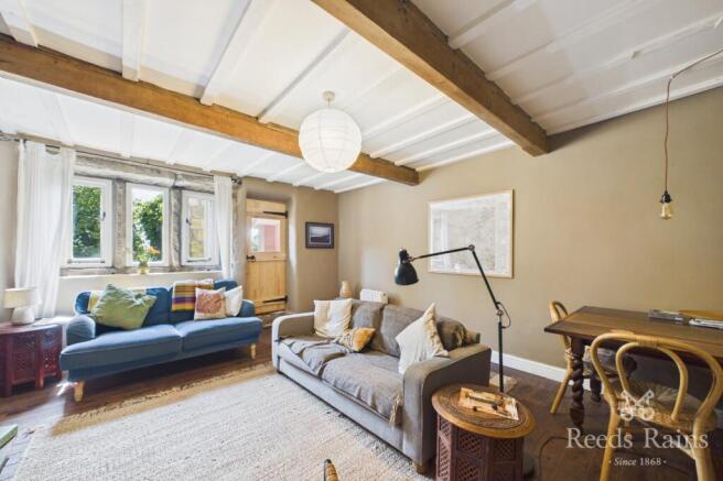 3 bed Terraced for sale Image 4