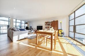 Flat 14, 5 The Roof Terrace Apartments, Great Sutton Street, London EC1V 0BY
