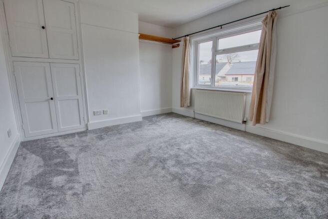 Bedroom 1 (Double)