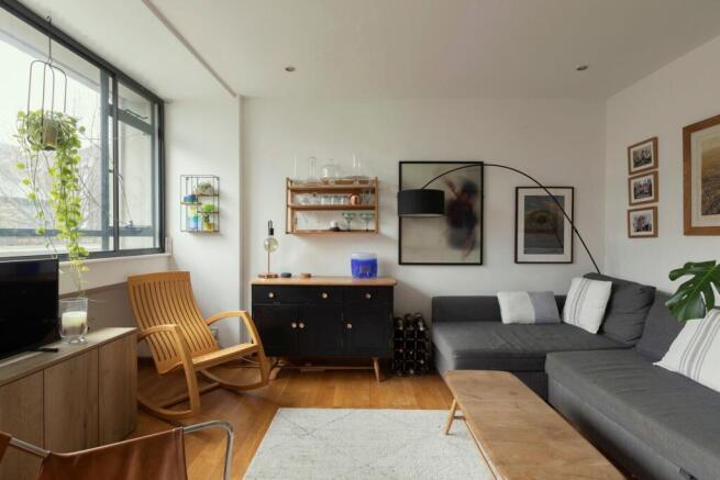 Keeling House E2