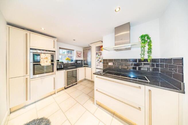 53 Walpole Ave kitchen.jpg