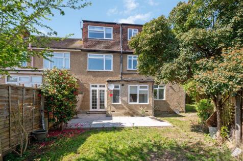 Seaforth Avenue, Motspur Park