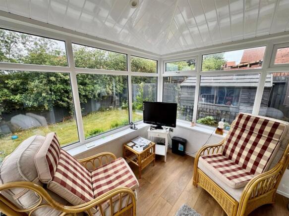 3 bed Semi-Detached for sale Image 7