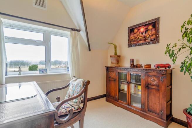 8331559-interior10-800.jpg