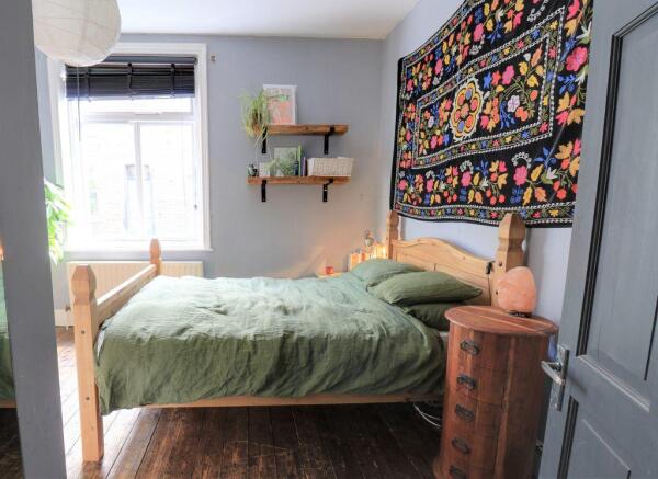 Bedroom 1 (Double)