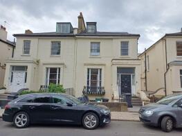Flat 3, Rutherglen House, Belsize Road, London NW6 4AP