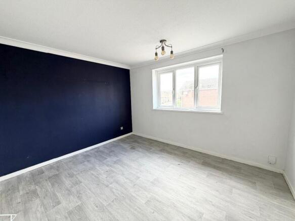2 bed Terraced for sale Image 7
