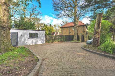 Denham Road, Iver, SL0