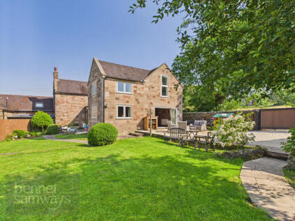Whirley Low, Foxt, ST10