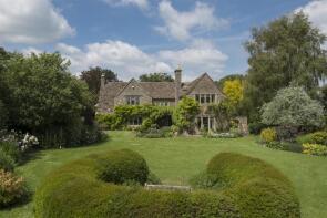 Highfield House, Tetbury Road, Beverston GL8 8TT