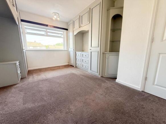 3 bed Semi-Detached to rent Image 10