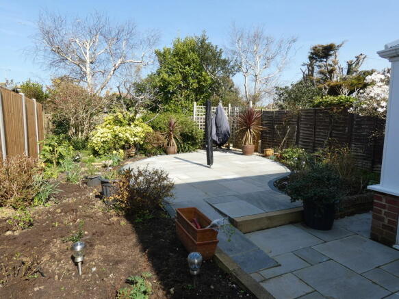 Photo 11