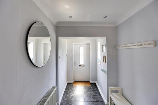 3 bed Detached for sale Image 5