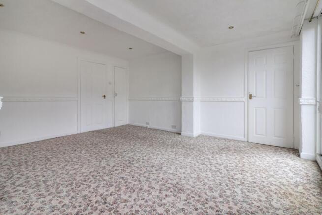 3 bed Semi-Detached for sale Image 7