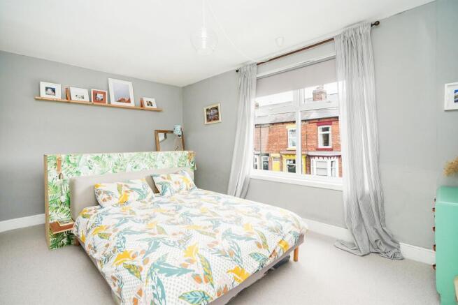 3 bed Terraced for sale Image 12