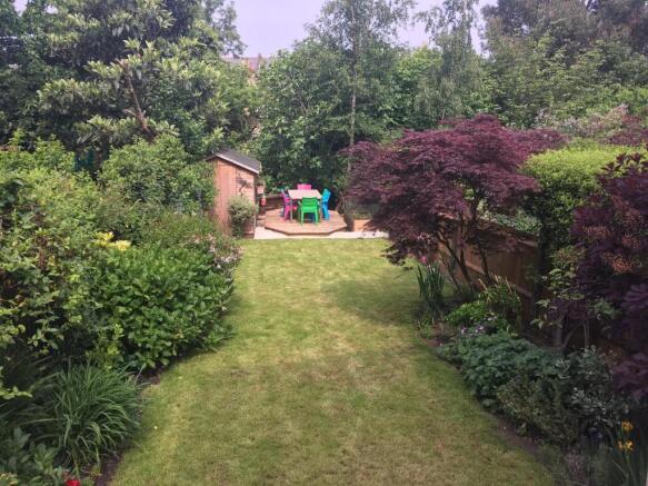 Garden alt