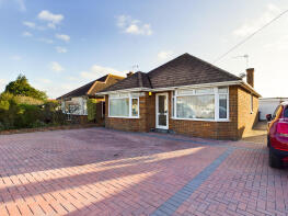 65, Barfield Park, Lancing BN15 9DF