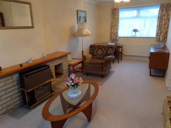 Sitting/Dining Room