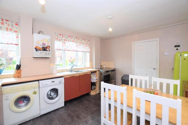 Kitchen / Breakfast