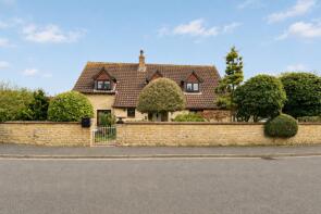 8 Falcon House, Waterloo Close, Grantham NG32 3DL