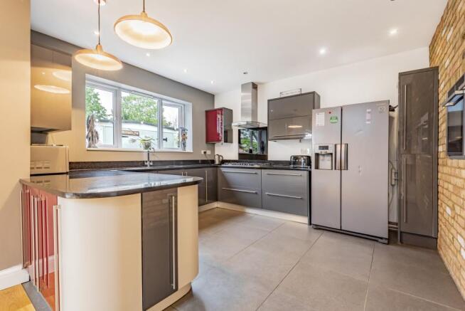 Kitchen (2)