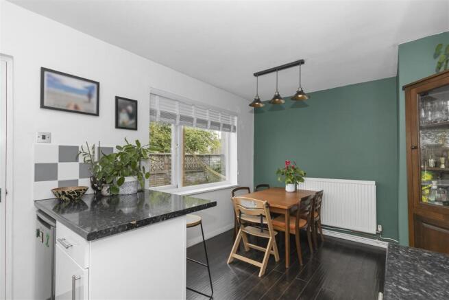 Dining Room 2.jpg