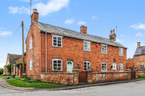 Front Street, Ilmington, CV36